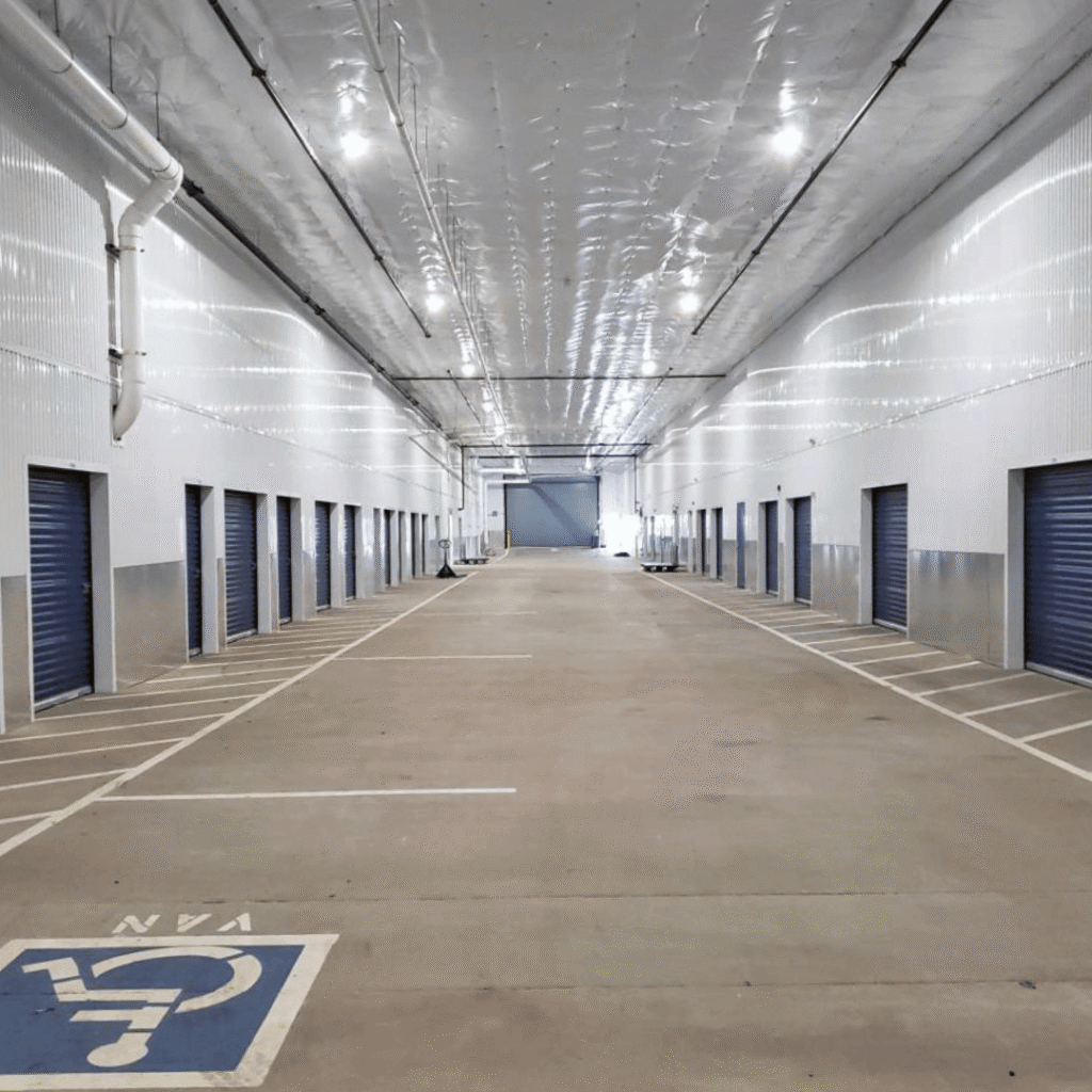 Steel building contractor