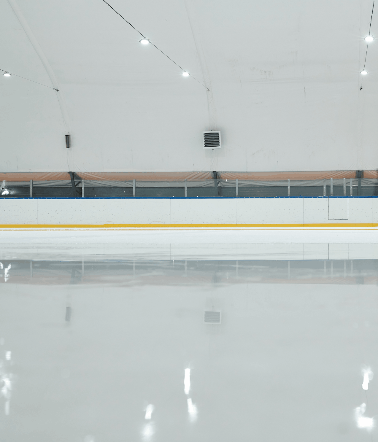 sports construction company in washington - commercial general contractors