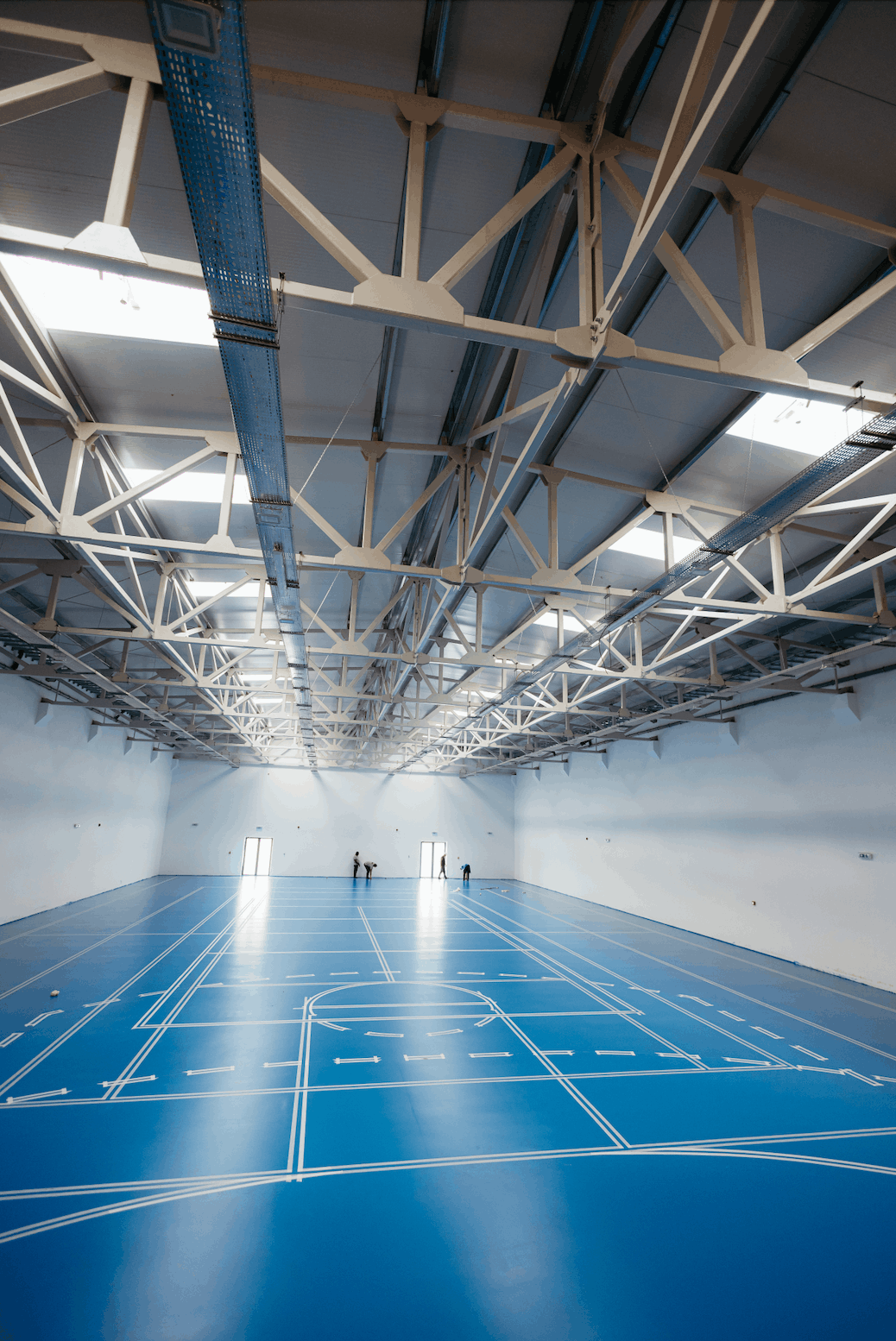 sports construction company in washington - commercial general contractors